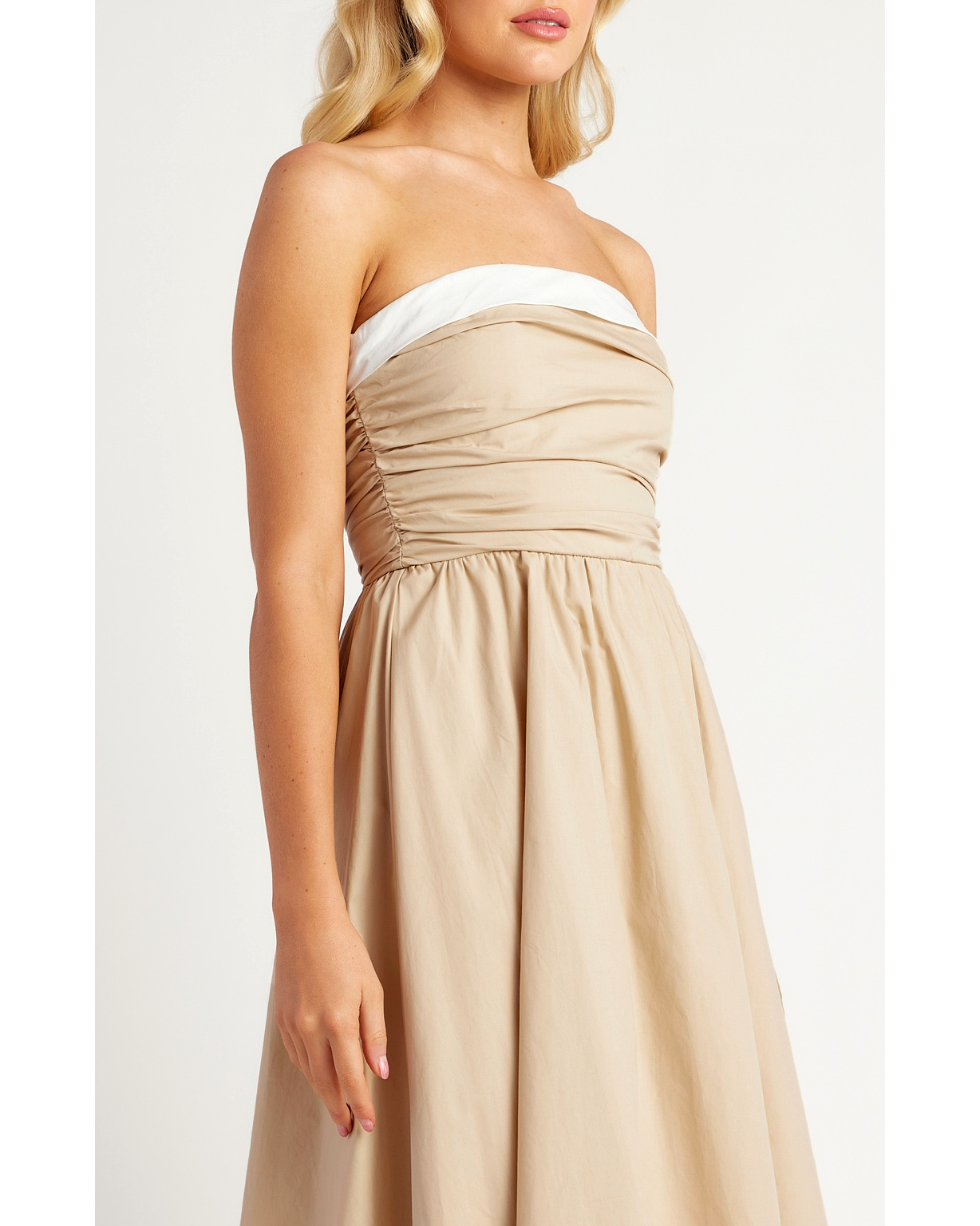 Cotton Contrast Neckline Ruched Bodice Midi Dress - Chiquevive